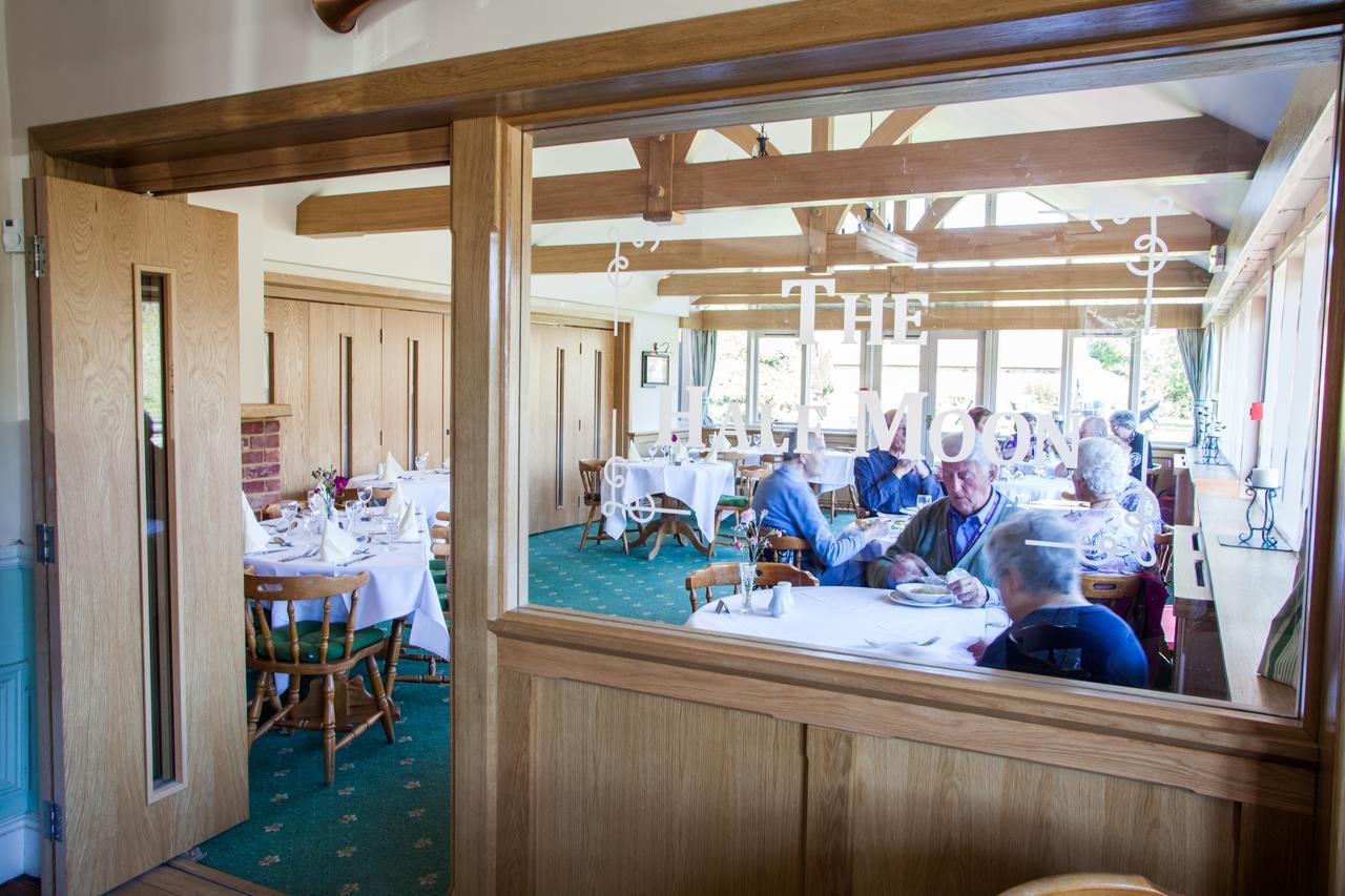The Half Moon Hotel Petersfield Luaran gambar